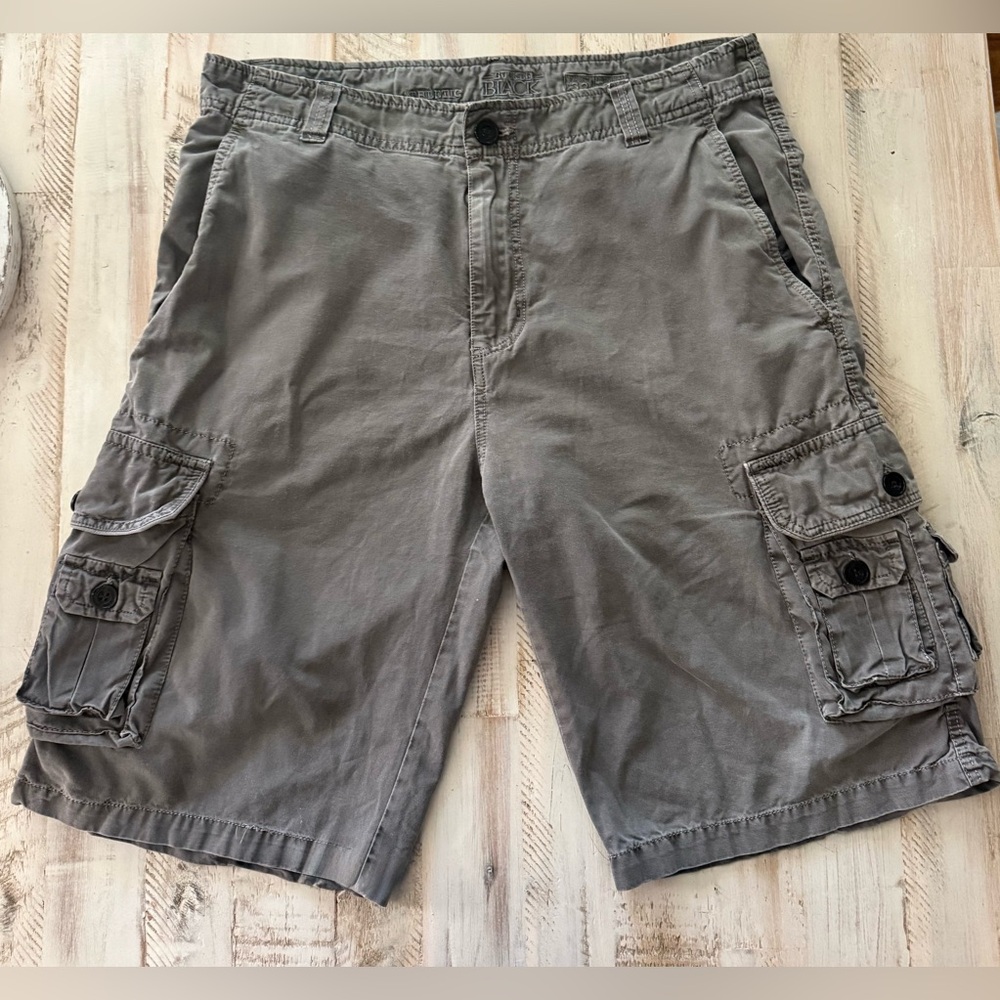 Buckle Black Men's Charcoal Cargo Shorts